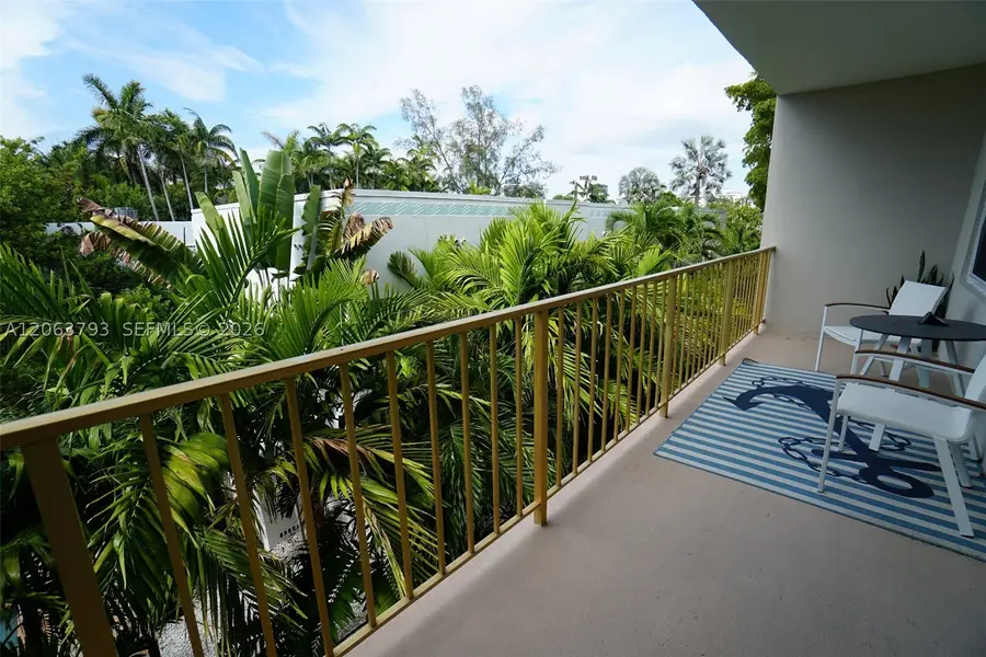 1540 Meridian Ave #3G, Miami Beach, FL 33139 - #2