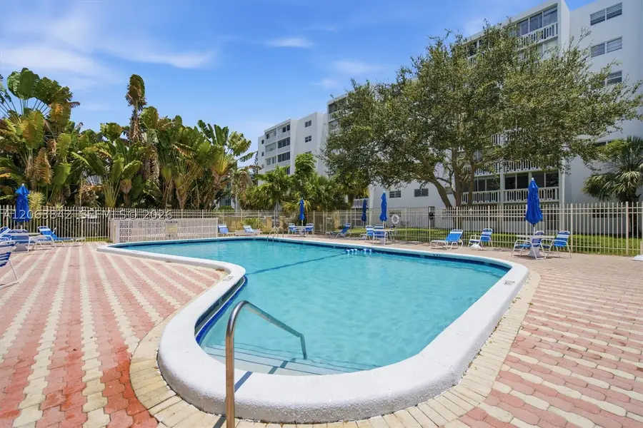 1000 NE 12th Ave #408, Hallandale Beach, FL 33009 - #2