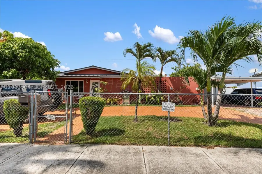 1211 NW 179th St, Miami Gardens, FL 33169 - #2
