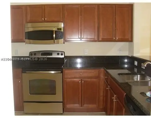11501 NW 89th St #105, Doral, FL 33178