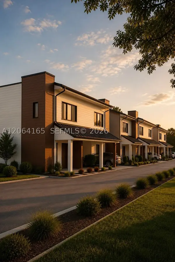 926 NW 8th St, Florida City, FL 33034