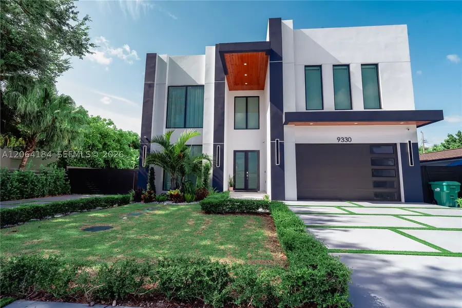 9330 SW 34th St, Miami, FL 33165 - #2