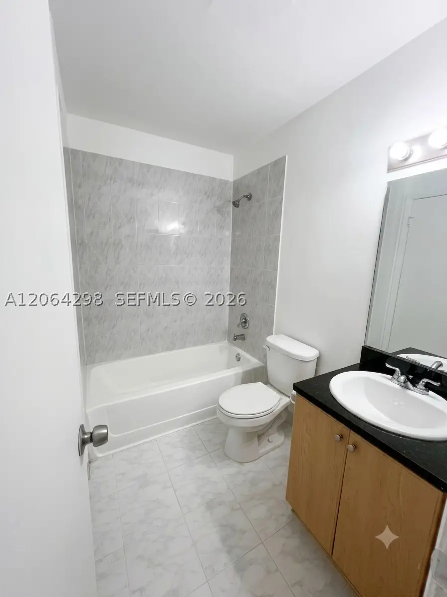 7220 NW 179 St #201, Hialeah, FL 33015 - #3