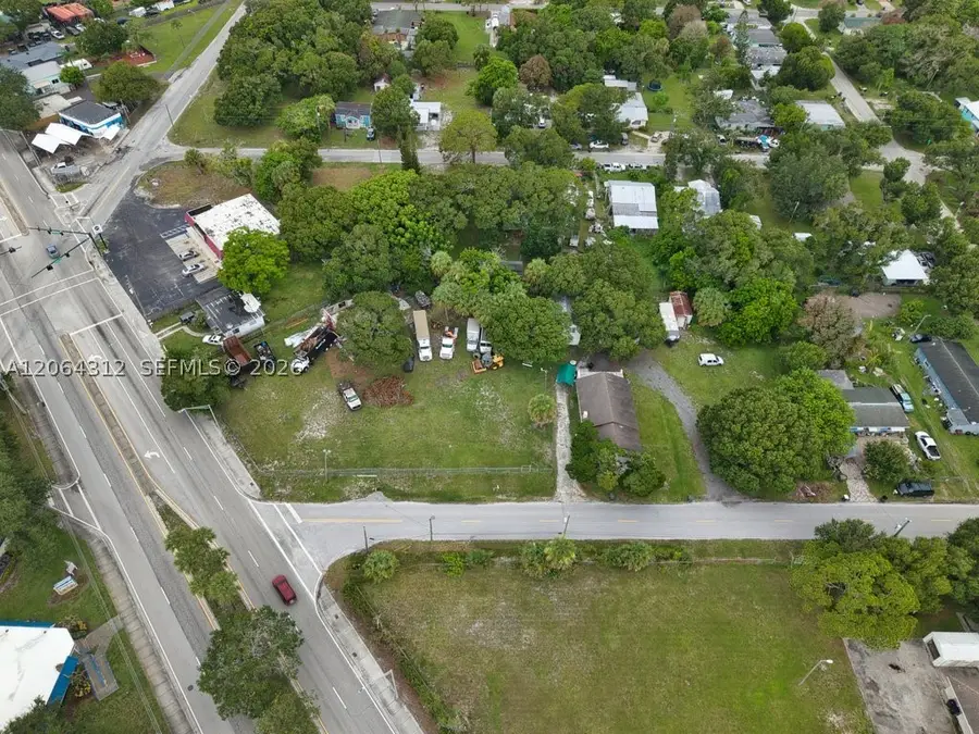 711 S 21st St, Fort Pierce, FL 34950 - #3