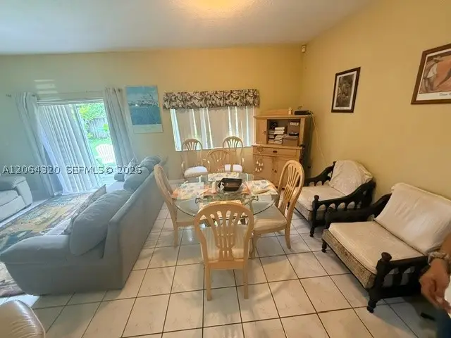 13654 SW 124th Ave Rd, Miami, FL 33186 - #3