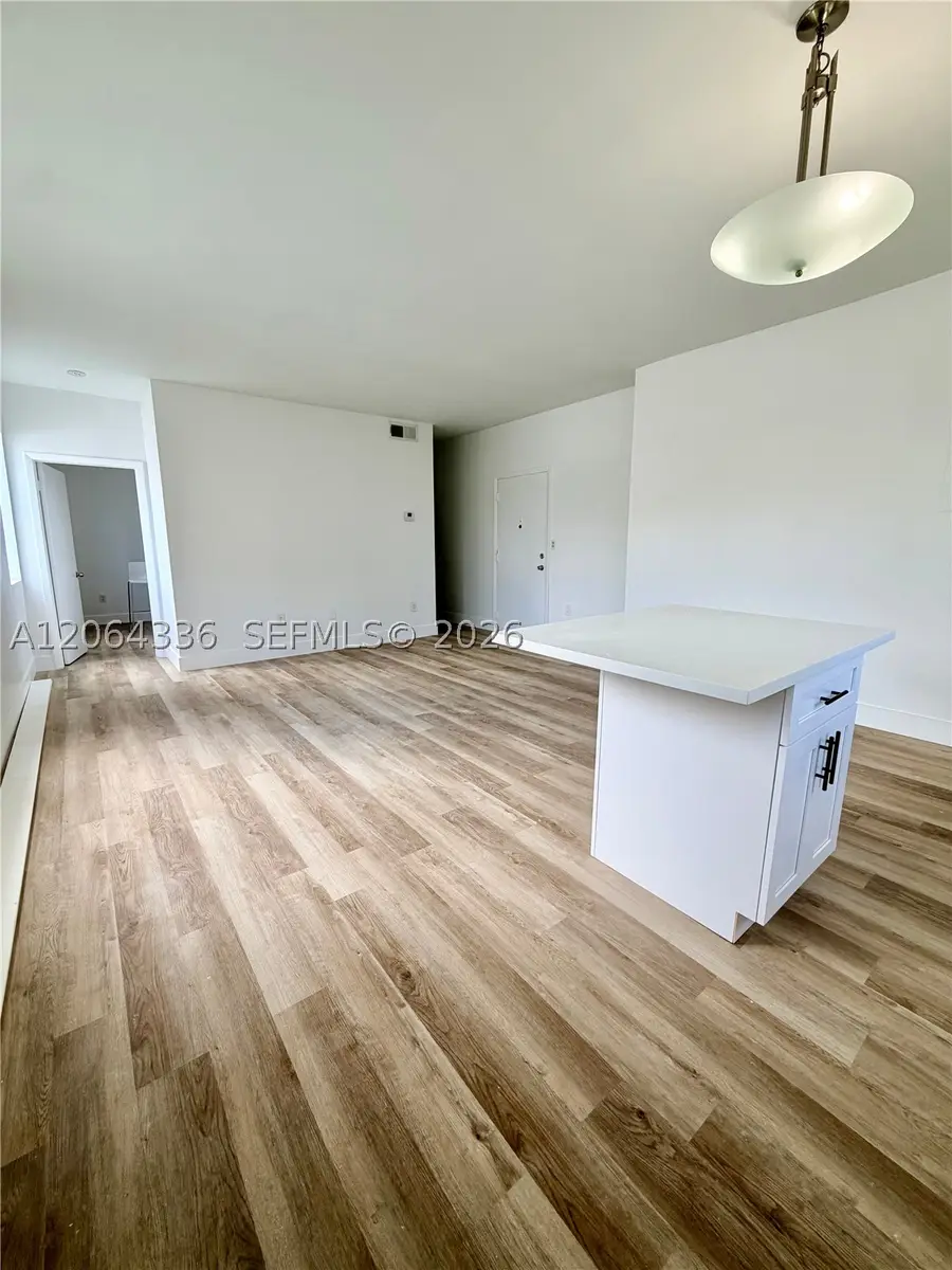 737 Jefferson Ave #204, Miami Beach, FL 33139 - #3