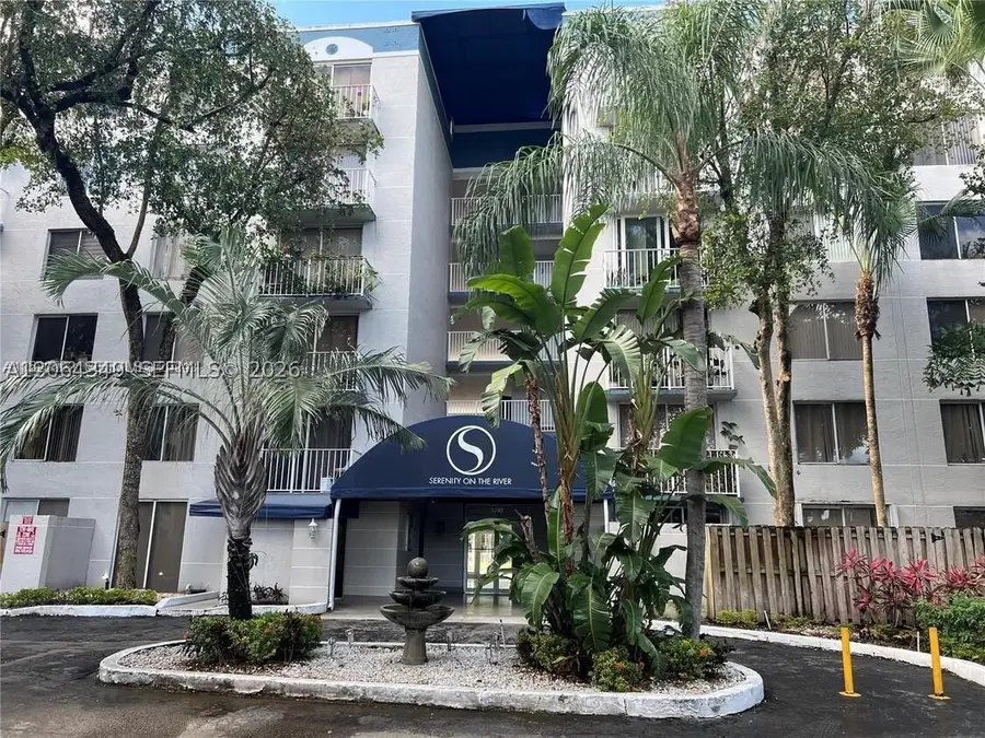 1740 NW N River Dr #419, Miami, FL 33125 - #3