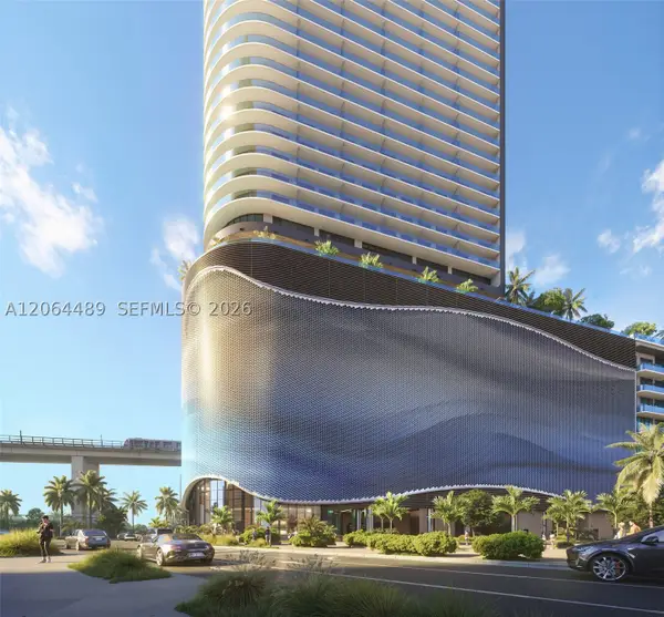 690 SW 1 Avenue #1402, Miami, FL 33130