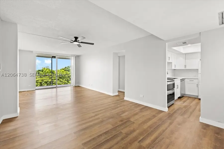 447 NE 195 Th St #414, Miami, FL 33179 - #2