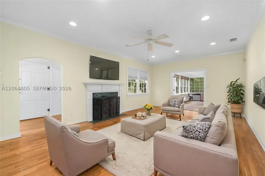 717 Ne Boulevard, Gainesville, FL 32601 - #3