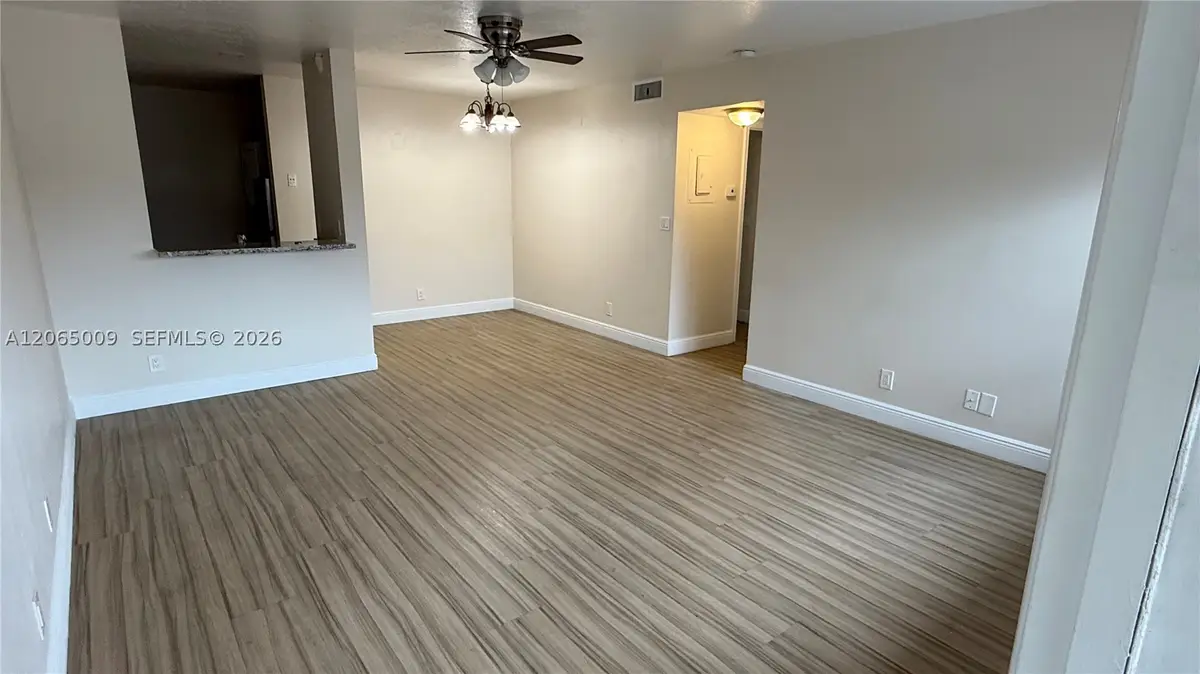 1006 Twin Lakes Dr #20-E, Coral Springs, FL 33071 - #1