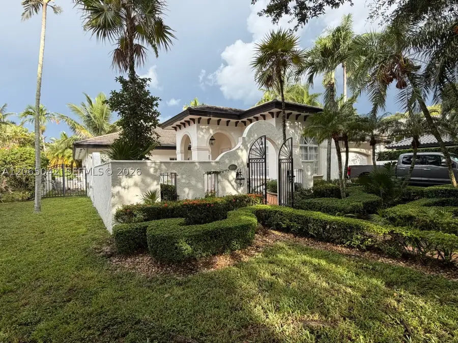 15901 NW 83rd Pl, Miami Lakes, FL 33016 - #2