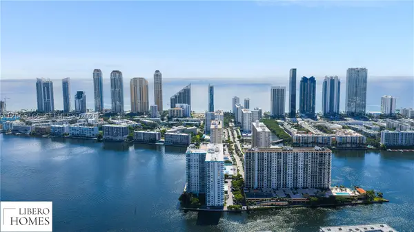 301 174th St #1216, Sunny Isles Beach, FL 33160