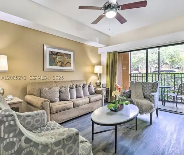 12544 Floridays Resort #112B, Orlando, FL 32821