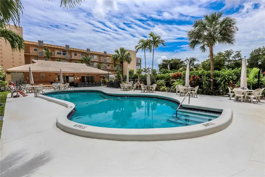2145 Pierce St #421, Hollywood, FL 33020 - #2