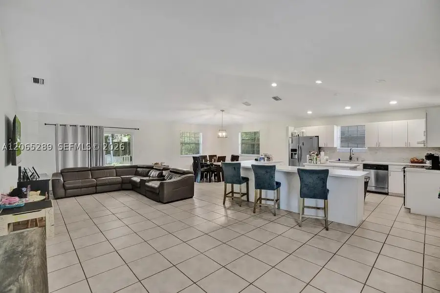 19622 SW 87th Ct, Cutler Bay, FL 33157 - #2