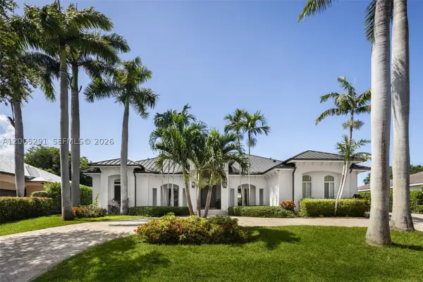 8111 SW 178th St, Palmetto Bay, FL 33157