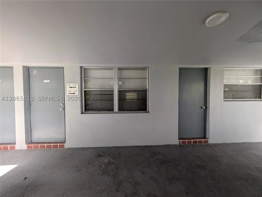 900 Tallwood Ave #305, Hollywood, FL 33021 - #3