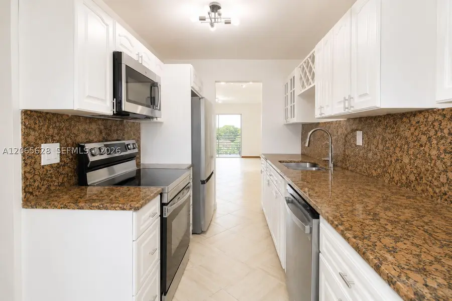 3120 N Pine Island Rd #403, Sunrise, FL 33351 - #3