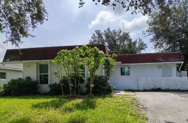 3141 N 73rd Ave, Hollywood, FL 33024