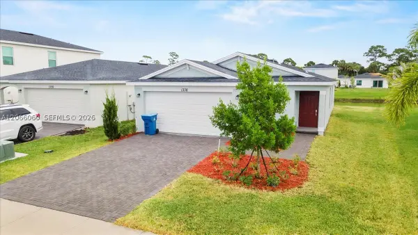 1338 Colebrook Cir S., Palm Bay, FL 32908