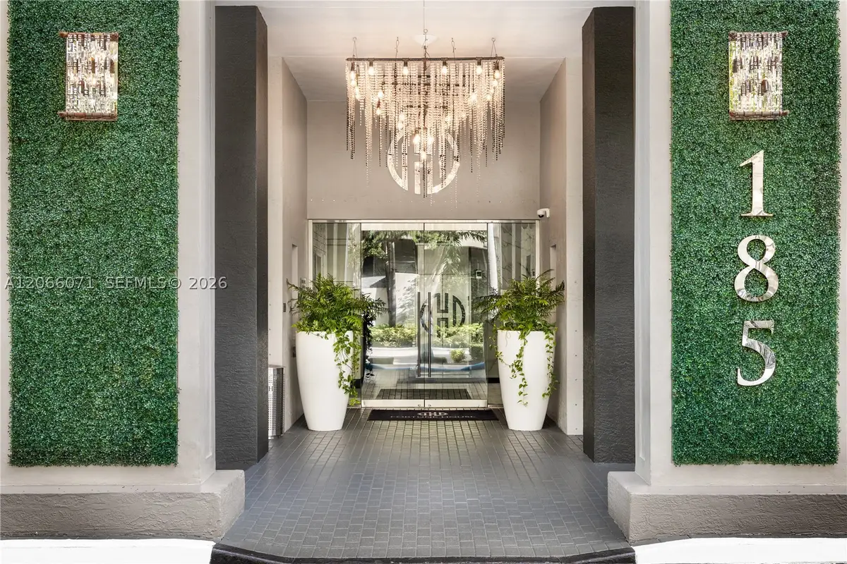 185 SE 14th Ter #1010, Miami, FL 33131 - #1