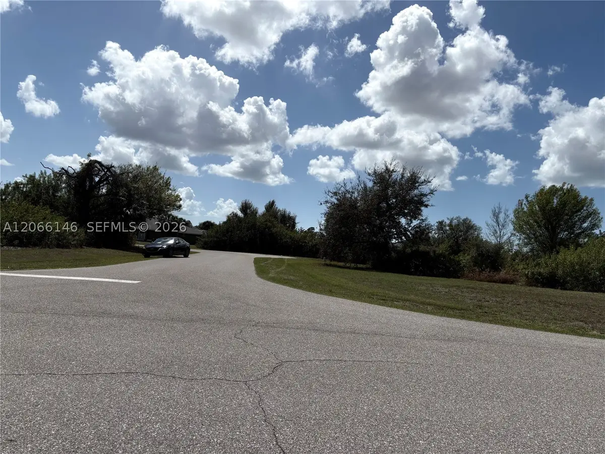 17425 Edgewater Dr, Port Charlotte, FL 33948 - #1