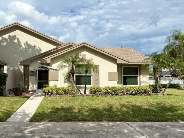 9370 Boca Gardens Pkwy #D, Boca Raton, FL 33496