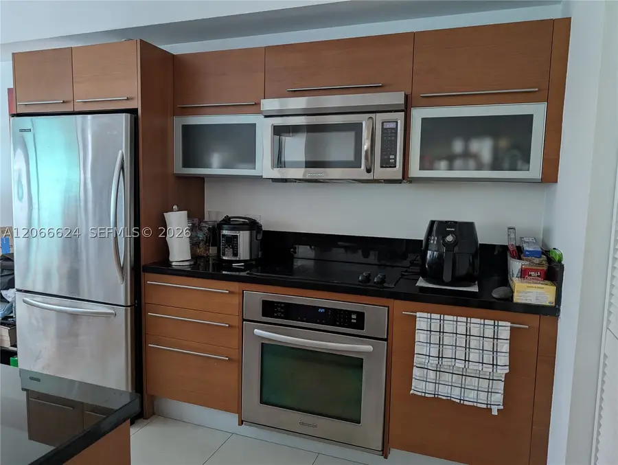 244 Biscayne Blvd #808, Miami, FL 33132 - #2