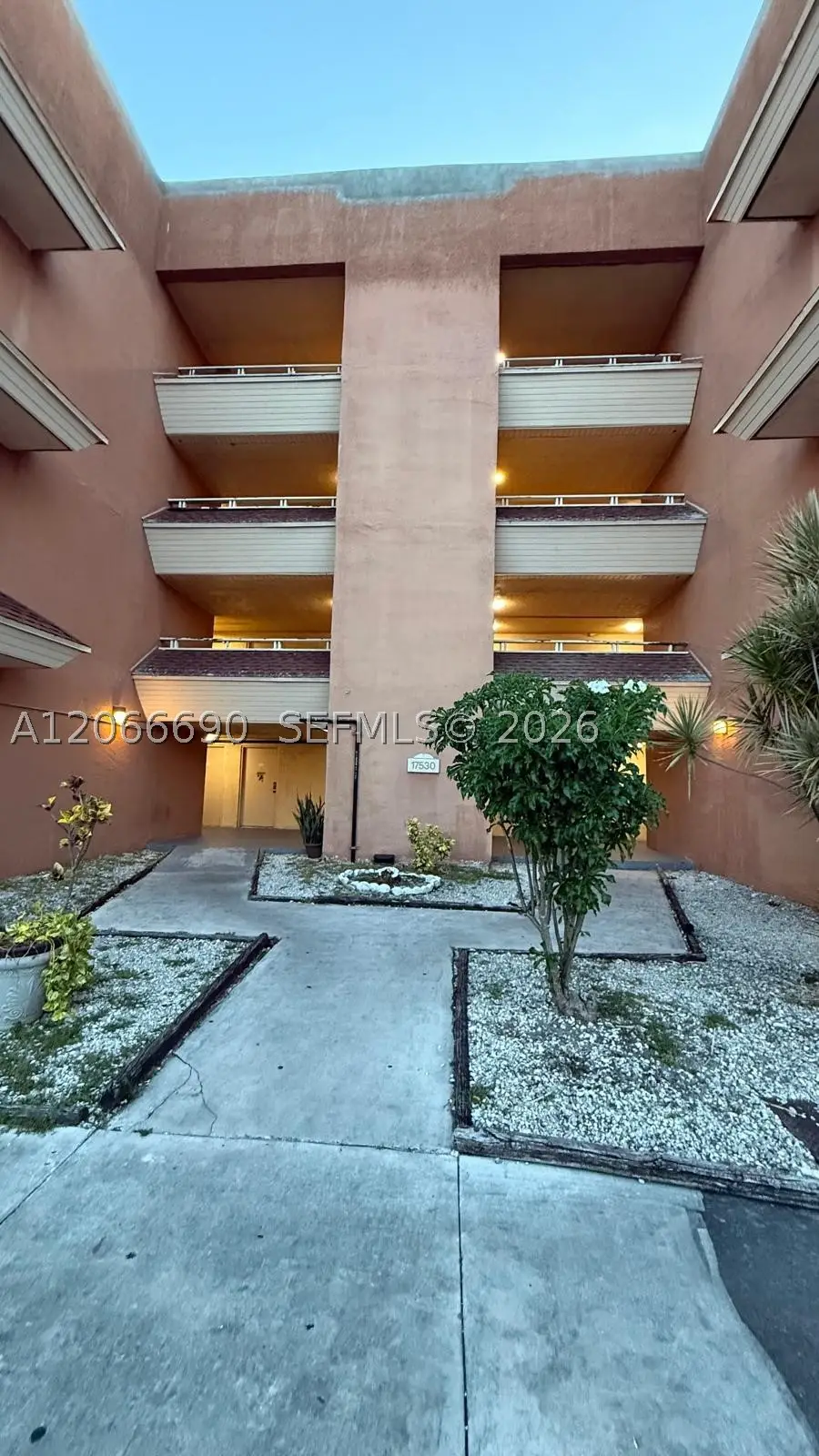 17530 NW 68th Ave #C3008, Hialeah, FL 33015 - #1