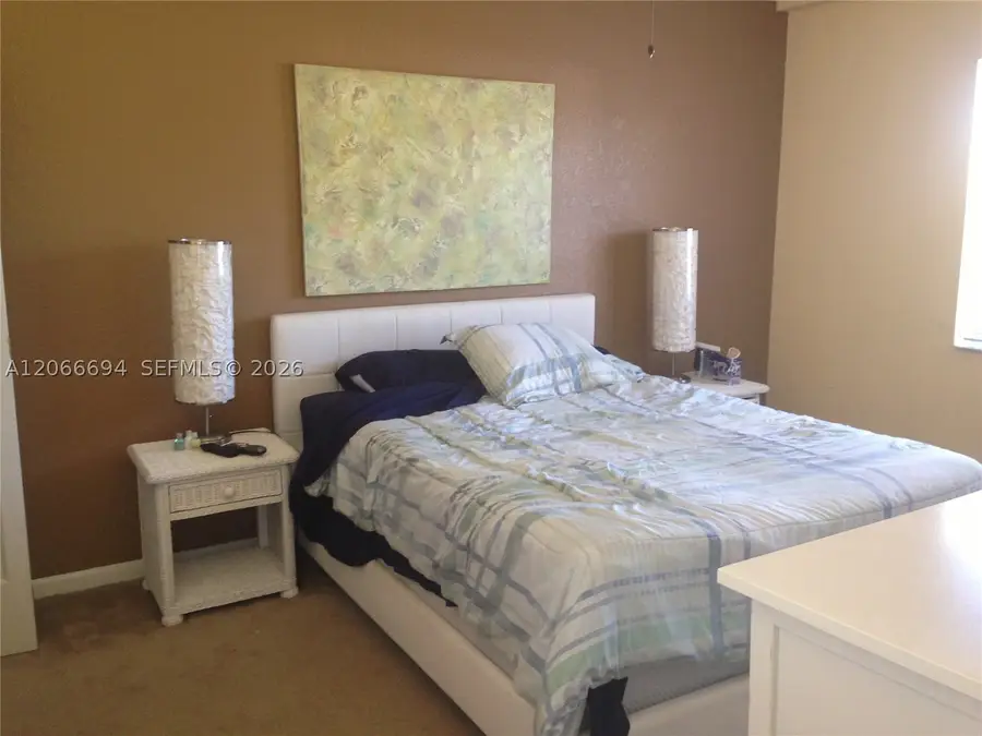 2880 N Oakland Forest Dr #313, Oakland Park, FL 33309 - #3