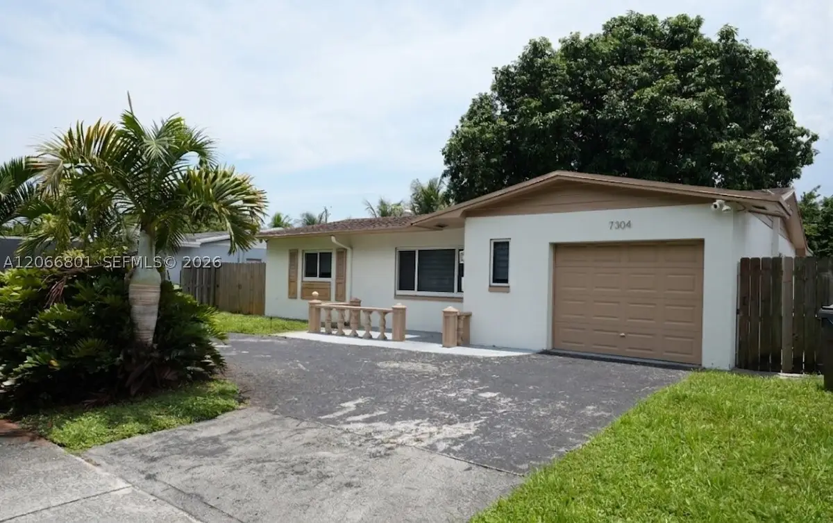 7304 Mckinley St, Hollywood, FL 33024 - #1
