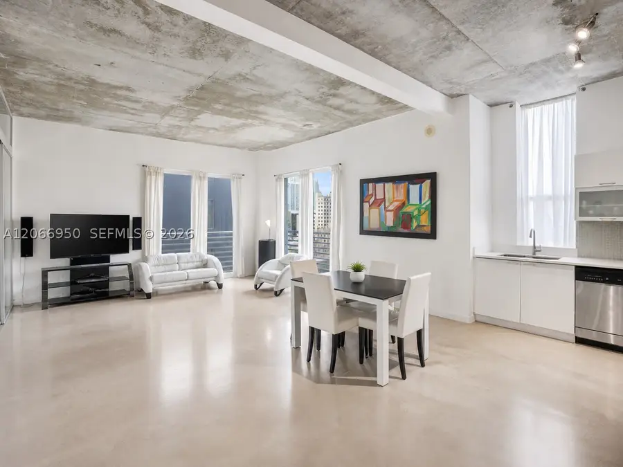 234 NE 3rd St #1007, Miami, FL 33132 - #2