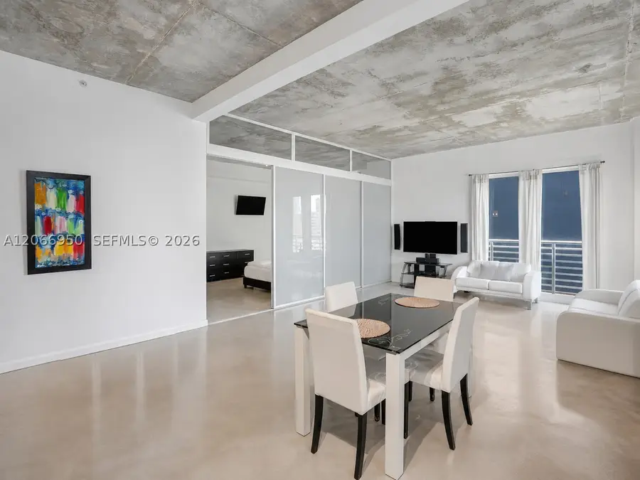234 NE 3rd St #1007, Miami, FL 33132 - #3