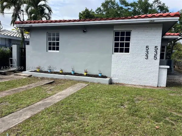 533-535 NE 67th St, Miami, FL 33138