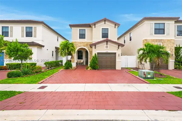 3478 W 110th St, Hialeah, FL 33018