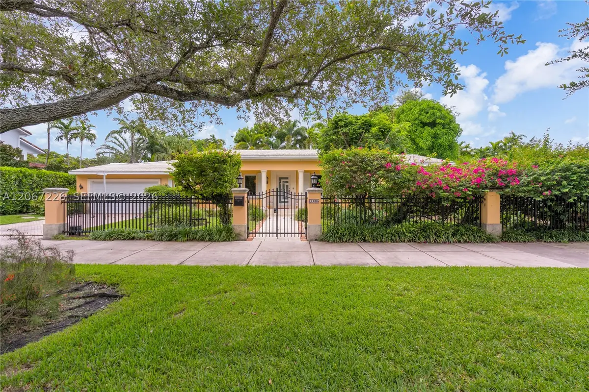 6605 Maynada St, Coral Gables, FL 33146 - #1