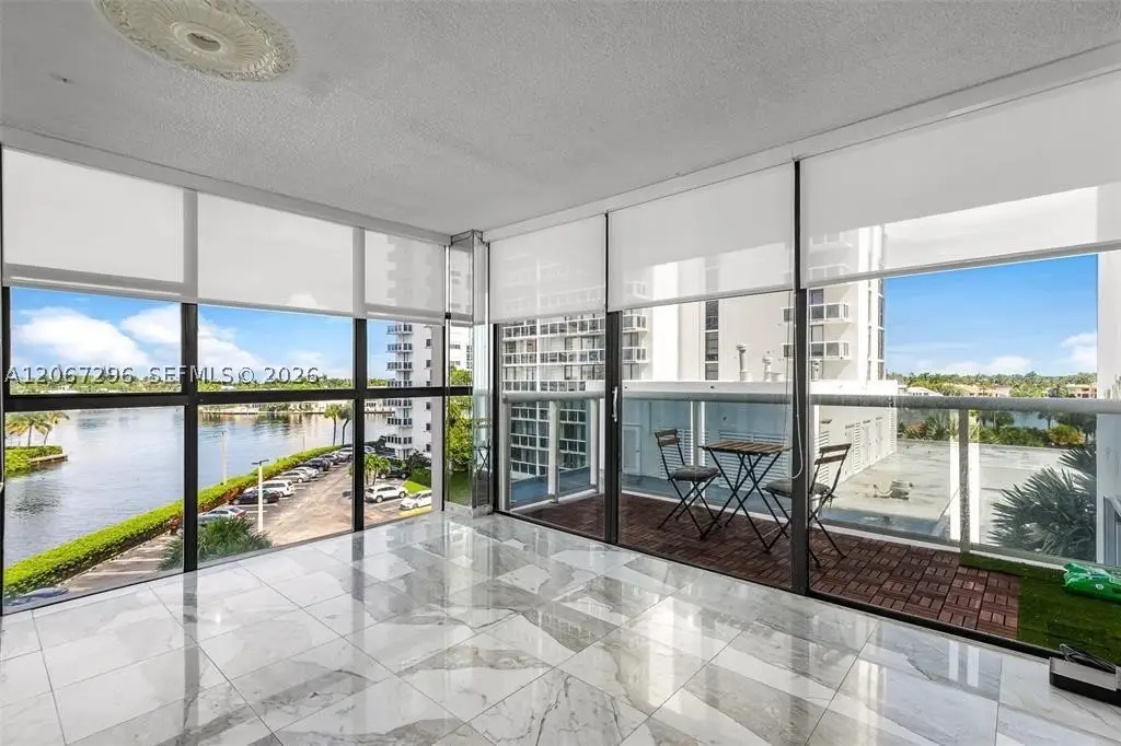 20505 E Country Club Dr #533, Aventura, FL 33180 - #1