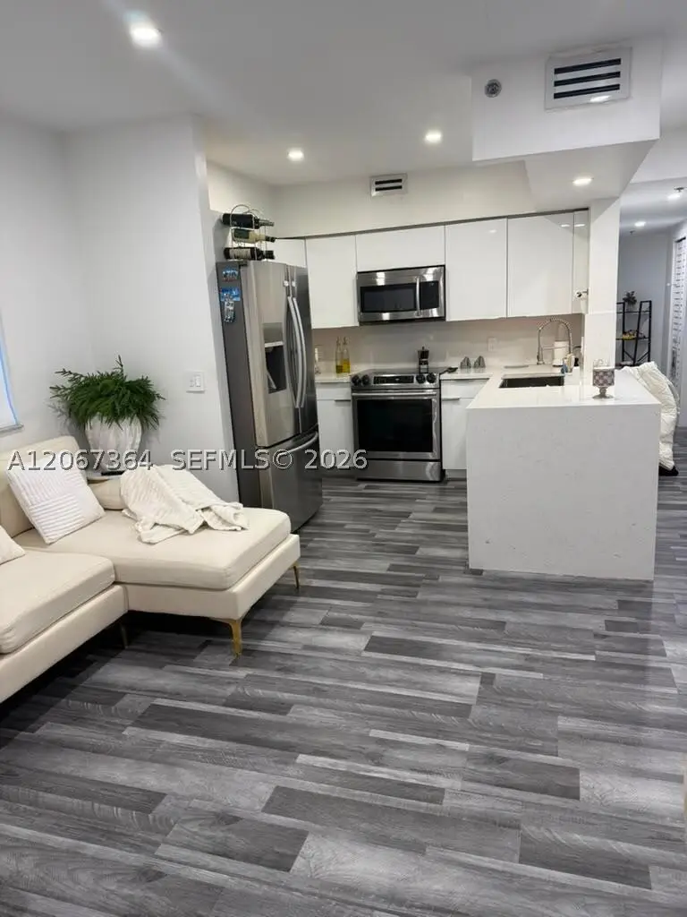 9340 Fontainebleau Blvd #W507, Miami, FL 33172 - #2