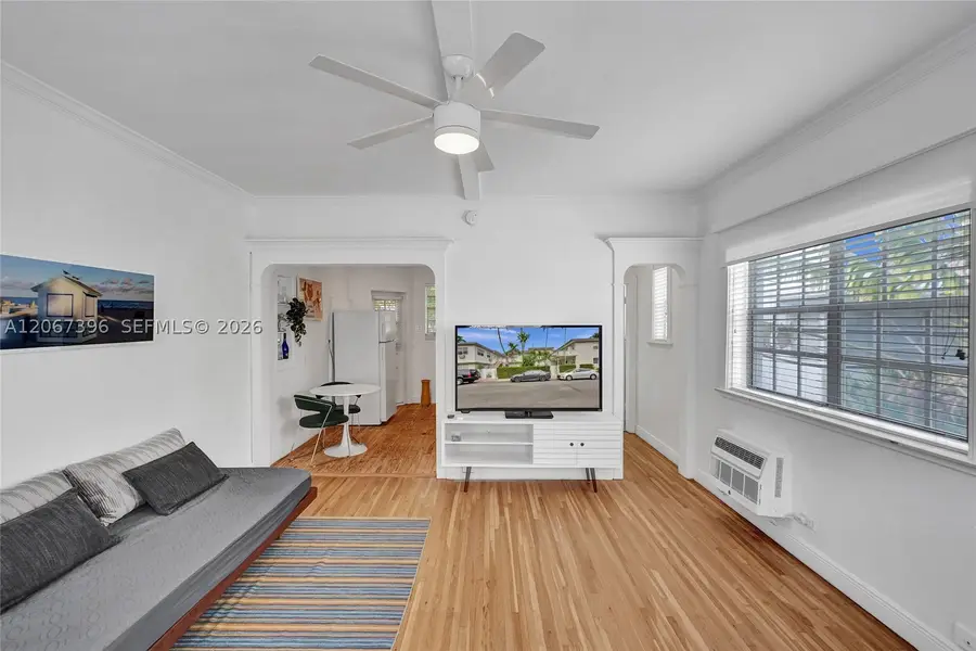717 Espanola Way #204, Miami Beach, FL 33139 - #2