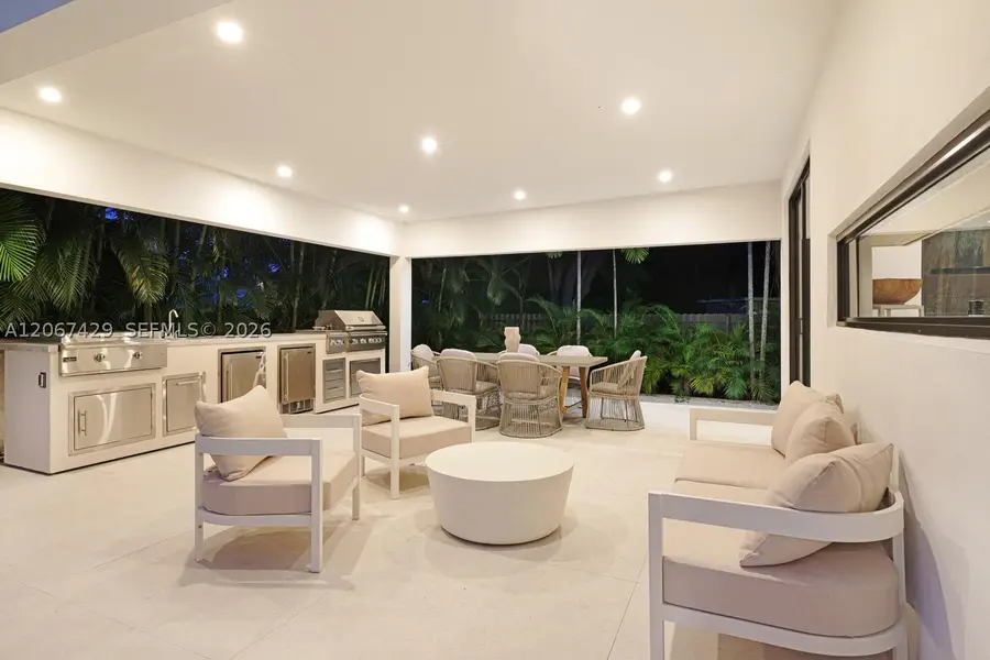 1015 NE 114th St, Biscayne Park, FL 33161 - #2