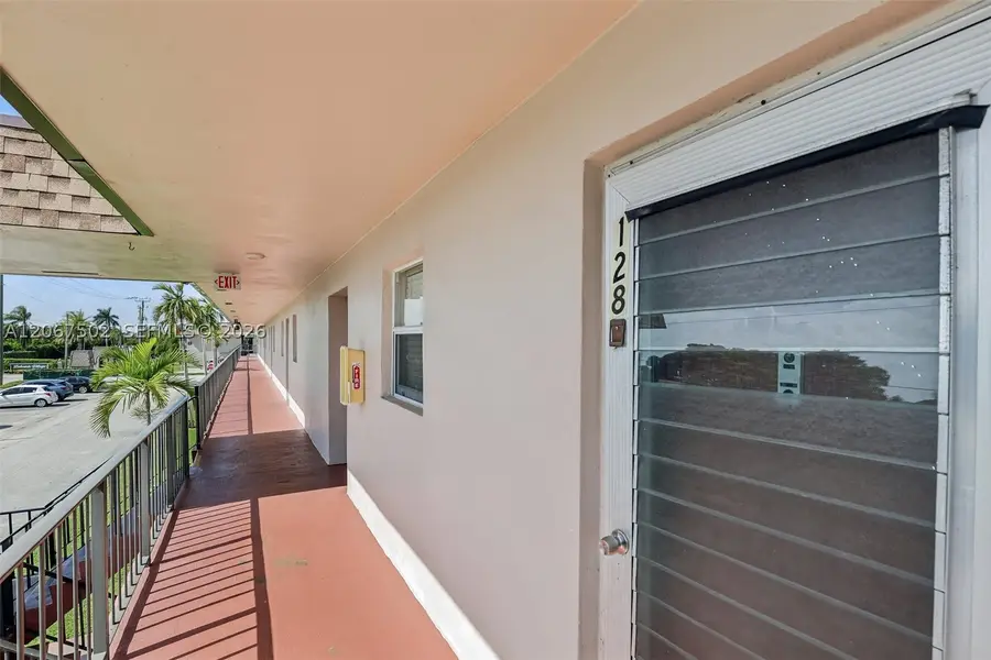 200 Bonnie Blvd #128, Palm Springs, FL 33461 - #2