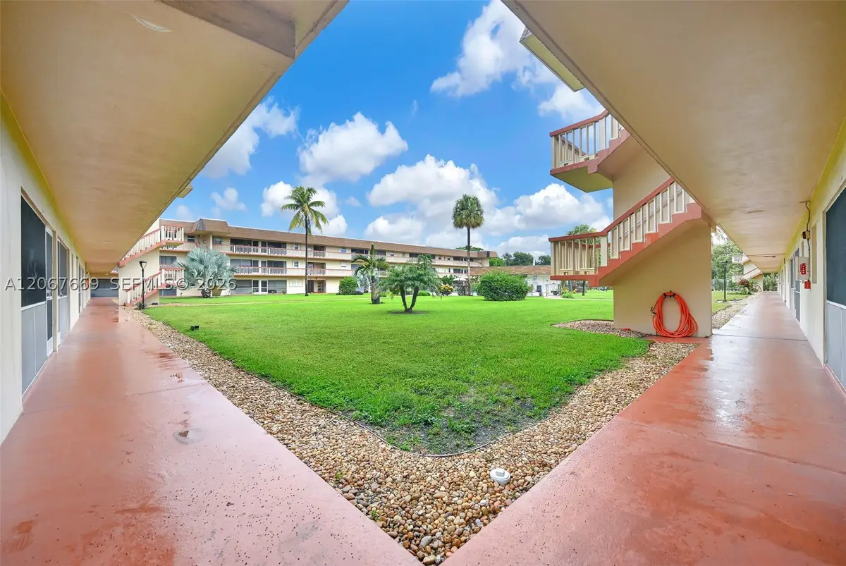 5300 Washington St #R110, Hollywood, FL 33021 - #1
