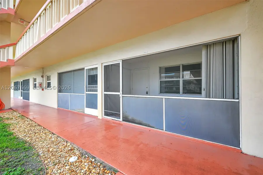 5300 Washington St #R110, Hollywood, FL 33021 - #2