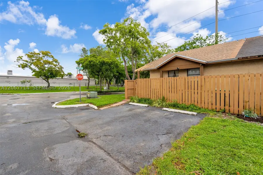 6760 NW 186th Ter, Hialeah, FL 33015 - #3