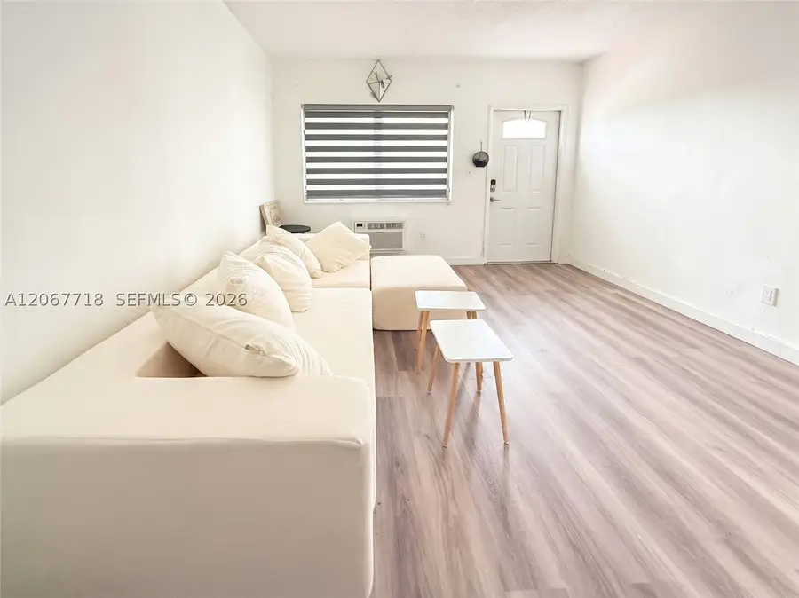 7720 Harding Ave #3, Miami Beach, FL 33141 - #2