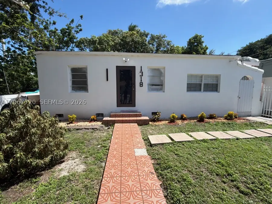 1318 NW 34th St, Miami, FL 33142 - #2