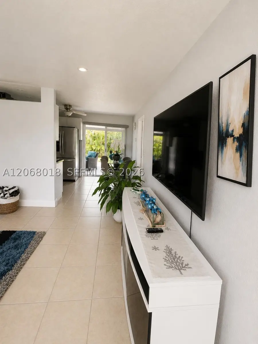4910 SW 16th St, Fort Lauderdale, FL 33317 - #2