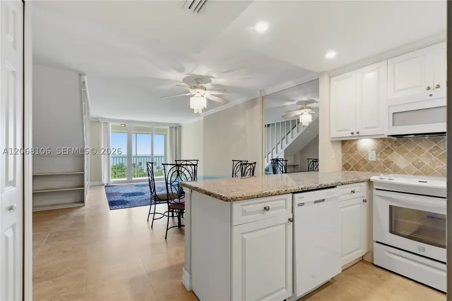 5 Bluebill #702 + 802, Naples, FL 34108 - #3