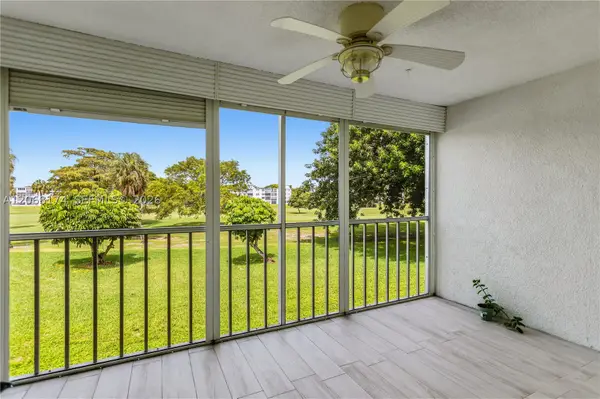 7688 NW 18 St #202, Margate, FL 33063